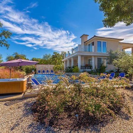 Villa Roko มาลินสกา ภายนอก รูปภาพ