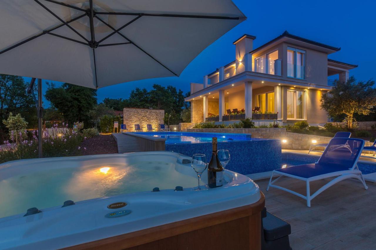 Villa Roko มาลินสกา ภายนอก รูปภาพ