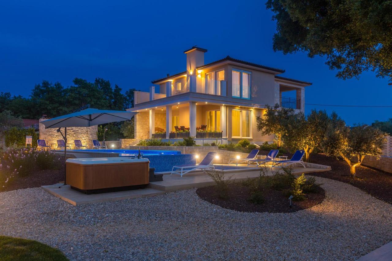 Villa Roko มาลินสกา ภายนอก รูปภาพ